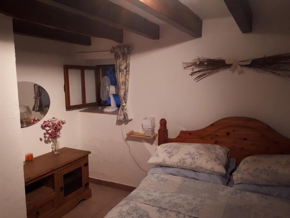 Gite De Lac Tranquille Plaud Kültér fotó